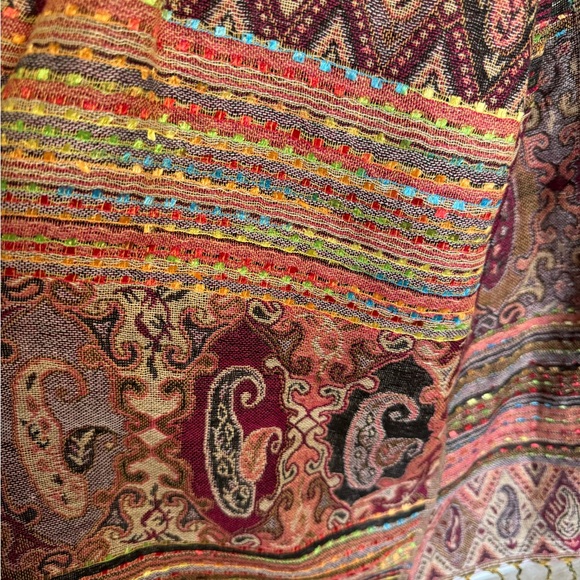 Patterned scarf - Picture 6 of 10